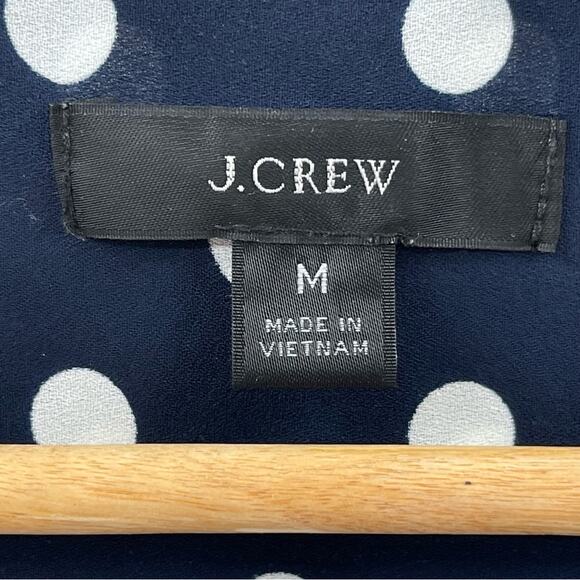 J. Crew Drapey Cap-Sleeve Navy Polka Dot Blouse Layering Shirt Comfy Size Medium - Picture 8 of 10